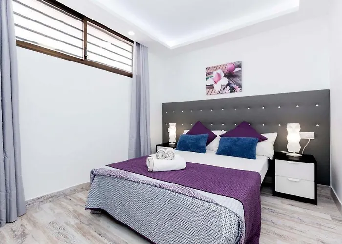 Summerland Charming Apartment